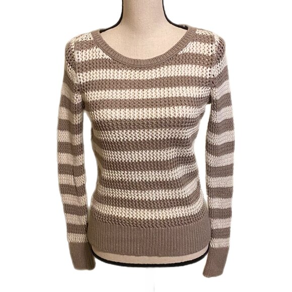 Gap Women's Long Sleeve Tan/Ivory Striped Sweater - Picture 1 of 6